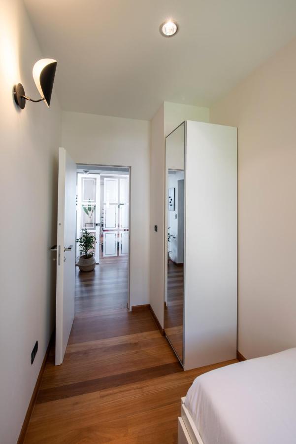 Airy Seafront 1920S Apartment Split Exterior photo